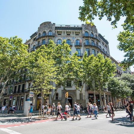 Safestay Passeig de Gràcia Barcelona Exterior foto